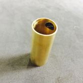 Bottleneck/Slide Latão 47mm x 19mm com Case (Lançamento)
